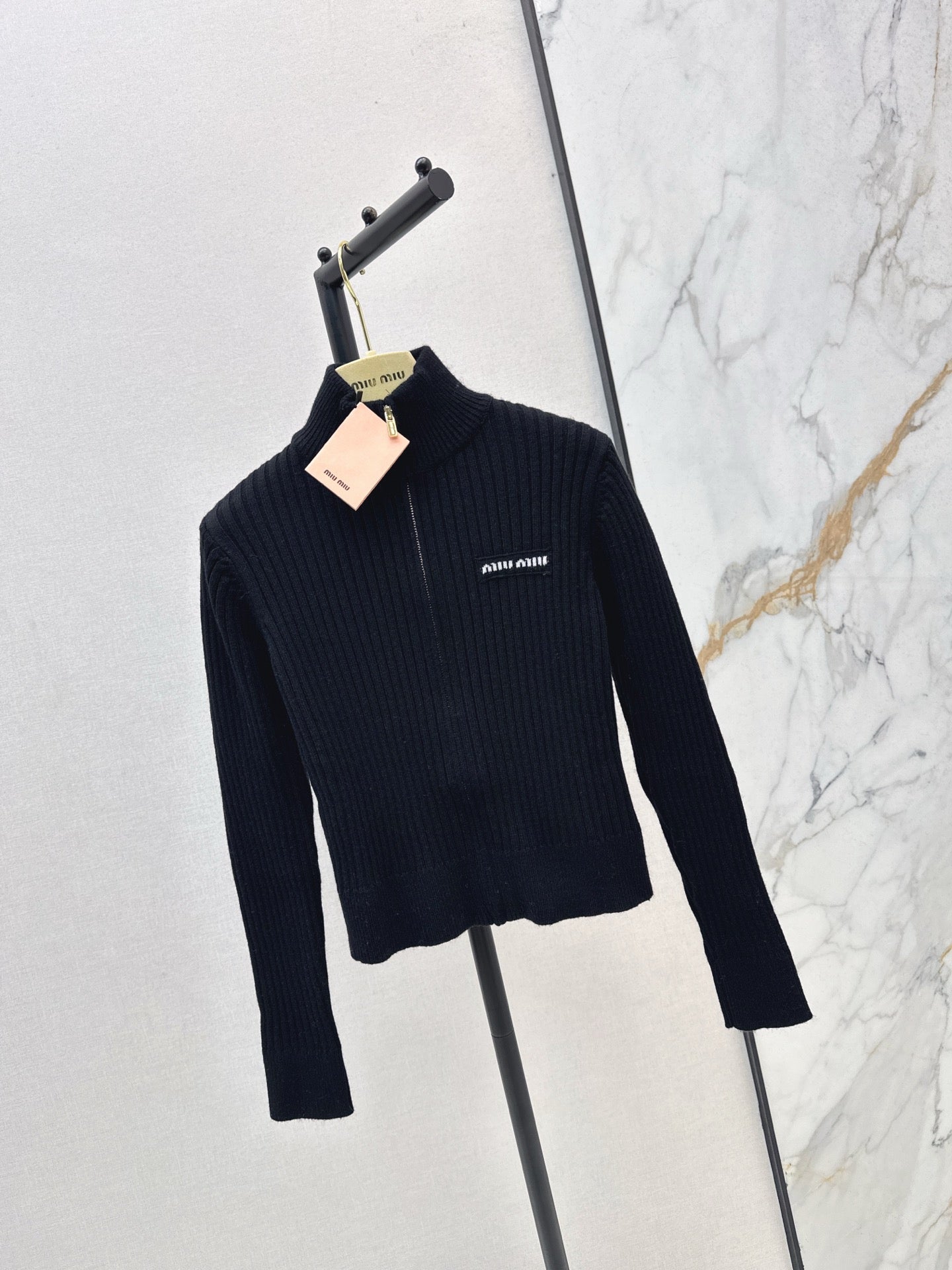 Miu 25fw knit cardigan