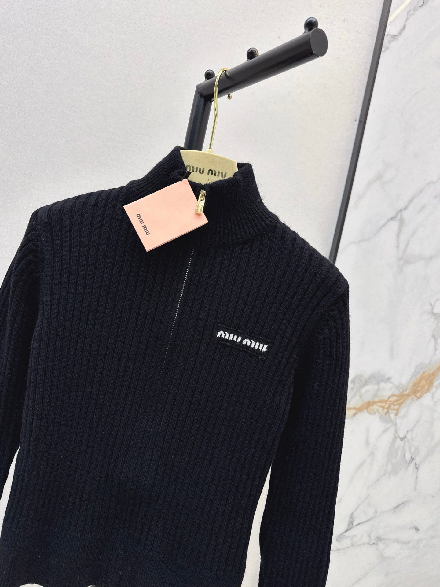 Miu 25fw knit cardigan