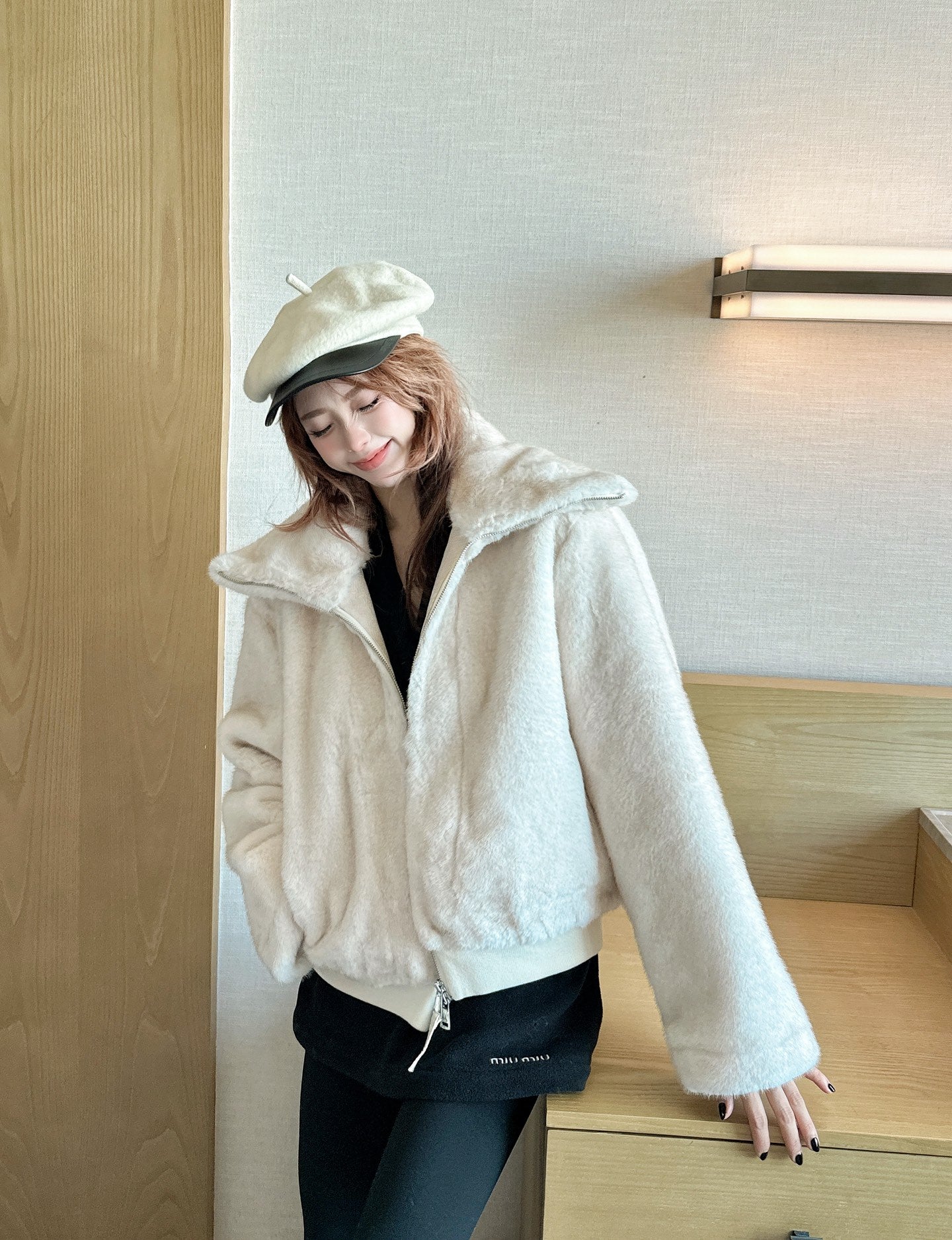 Loro 25fw fur jacket