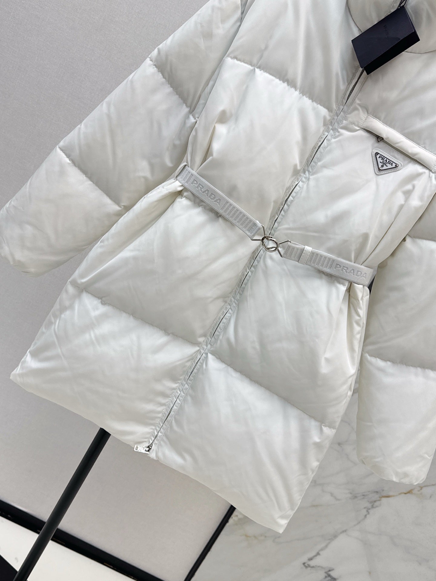 Pra 25fw down jacket