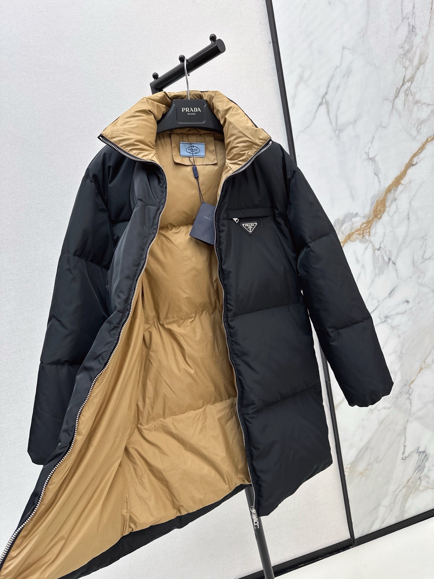 Pra 25fw down jacket