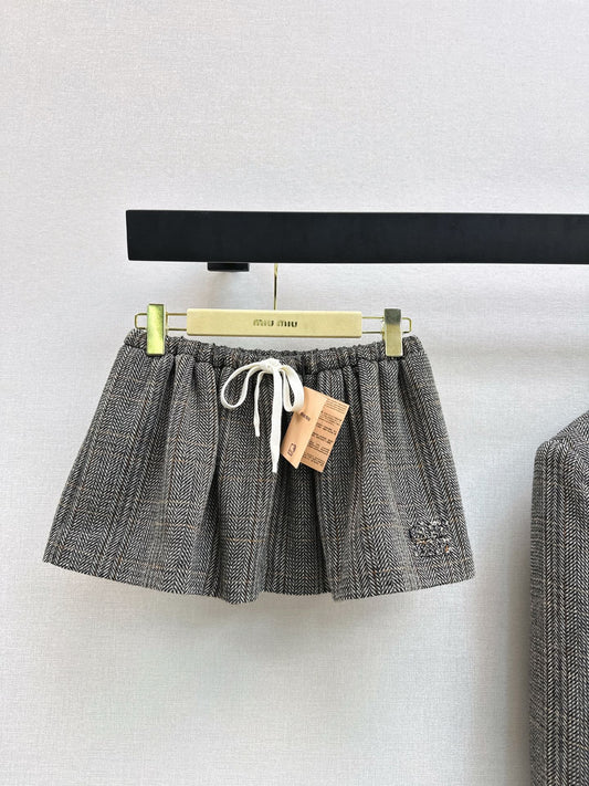 Miu 25fw bud miniskirt