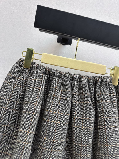 Miu 25fw bud miniskirt