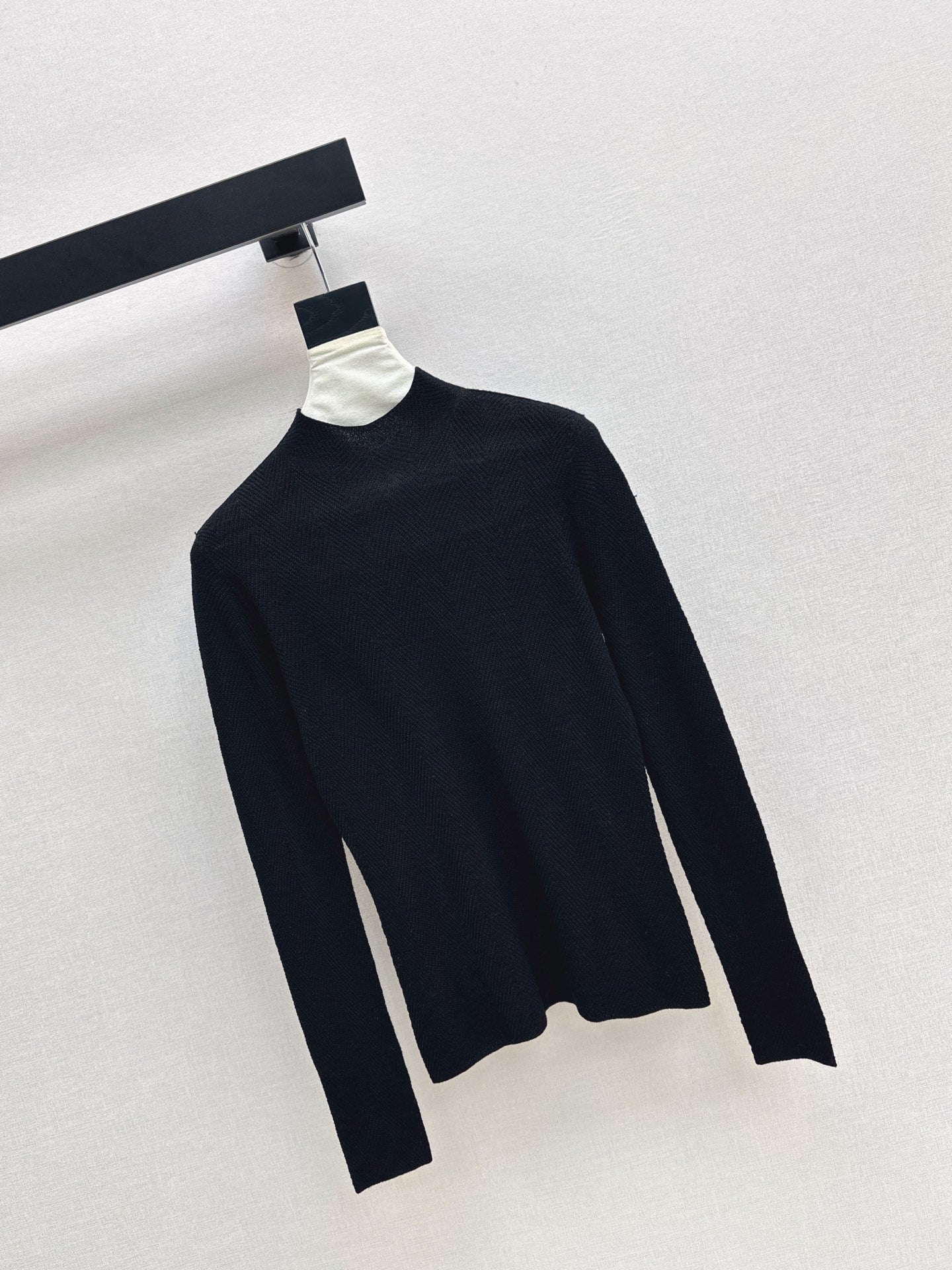 Loro 25fw wool base layer