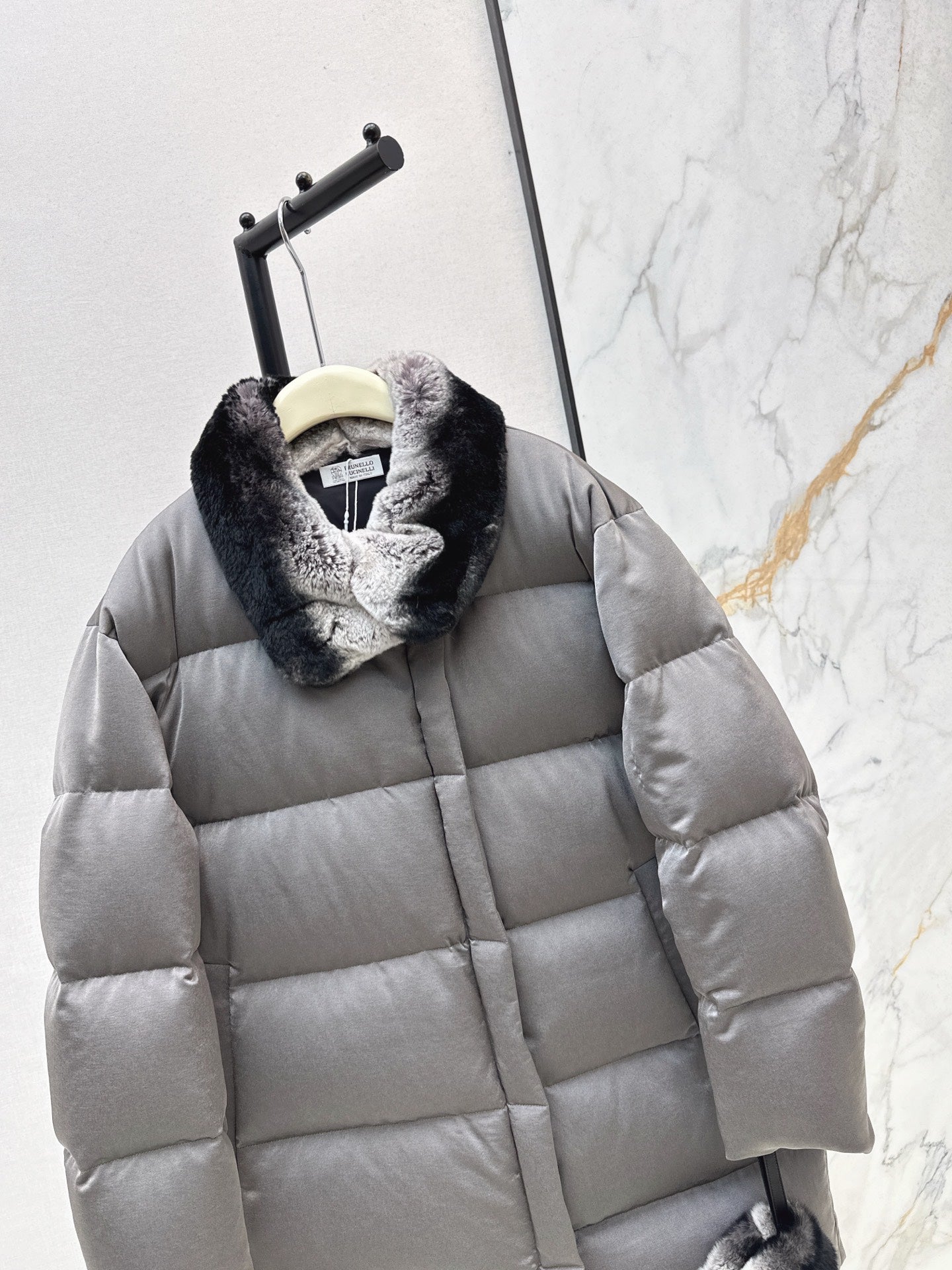 Brun 25fw down jacket