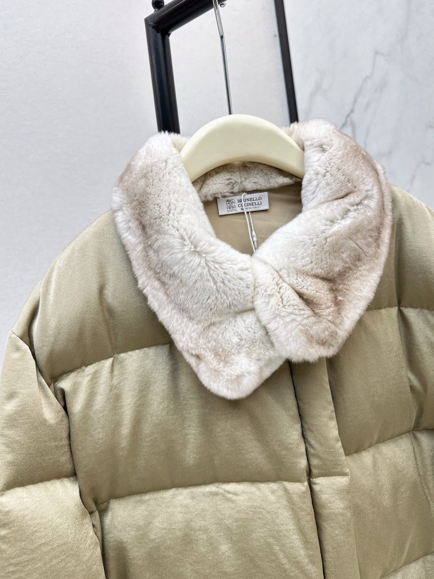 Brun 25fw down jacket