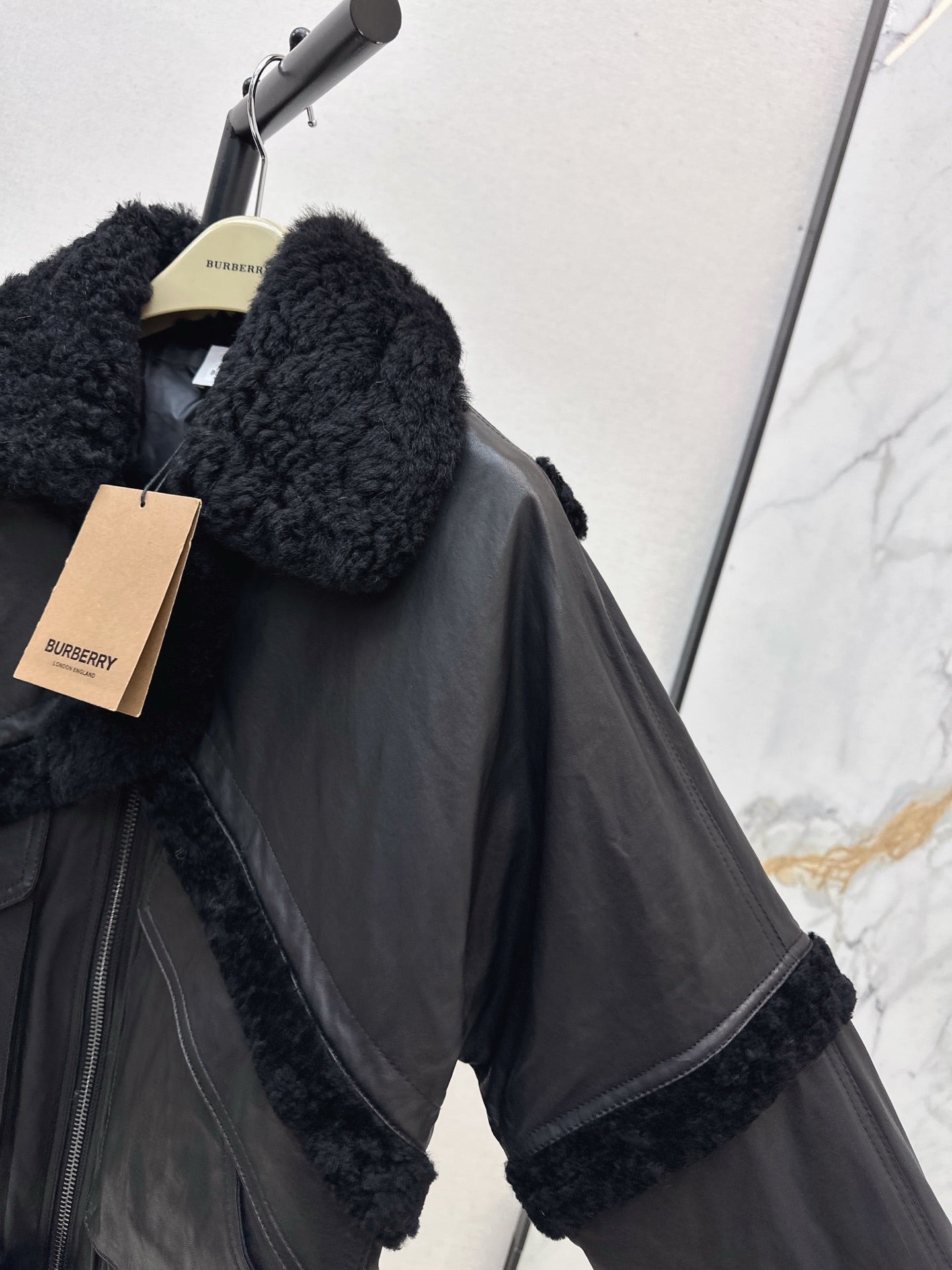 Bur 25fw fur jacket