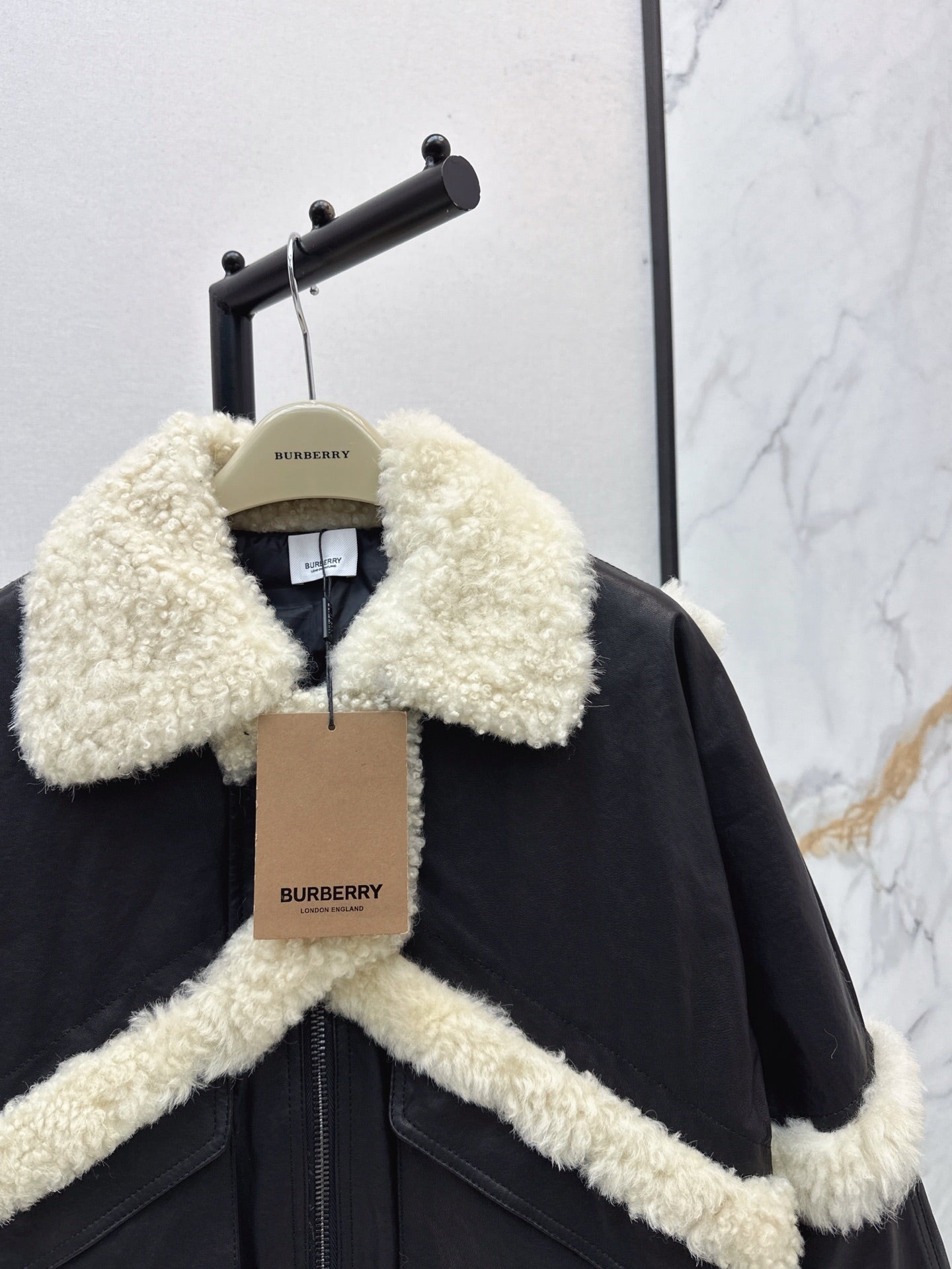 Bur 25fw fur jacket