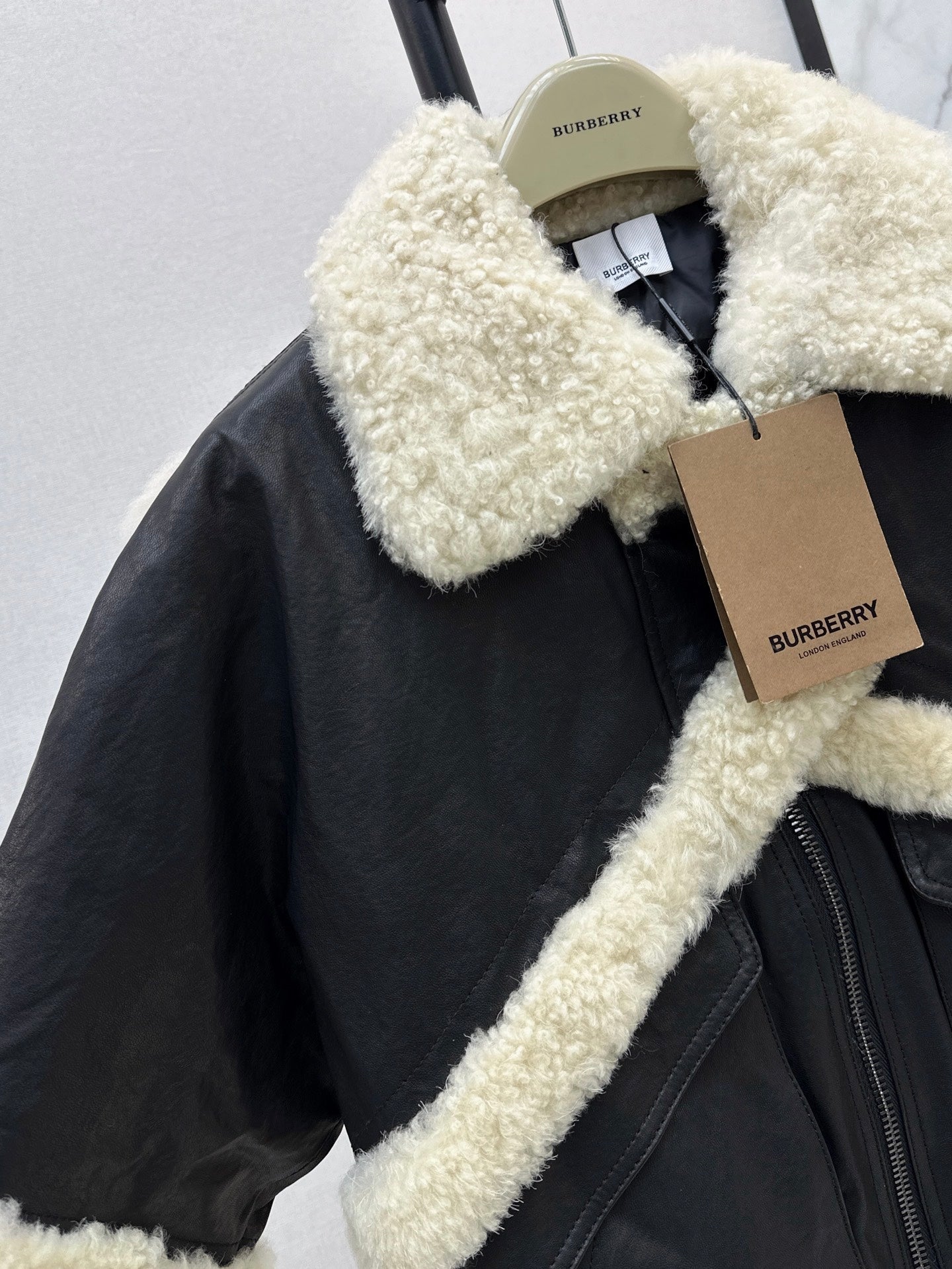 Bur 25fw fur jacket