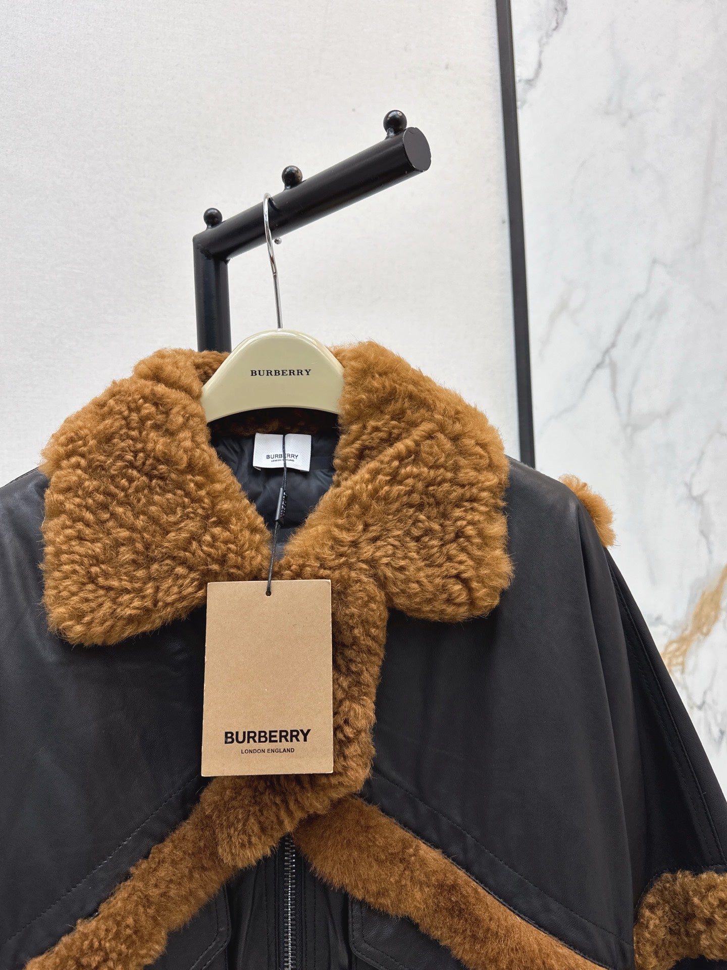 Bur 25fw fur jacket