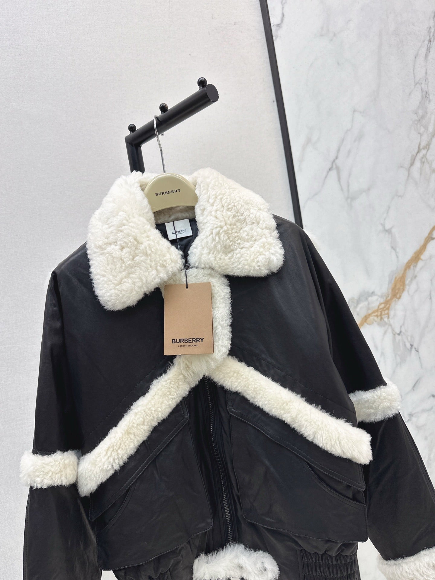 Bur 25fw fur jacket