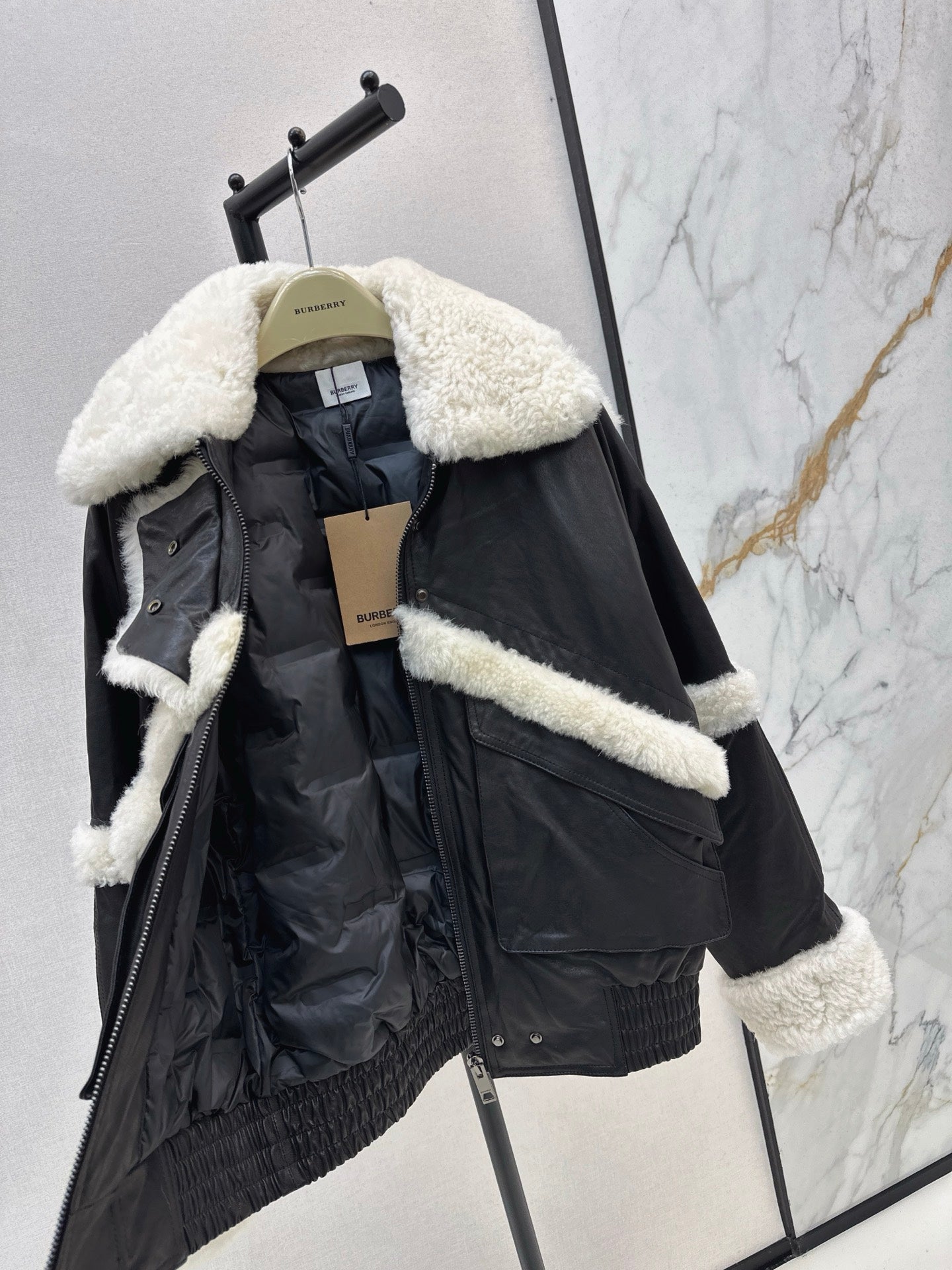 Bur 25fw fur jacket