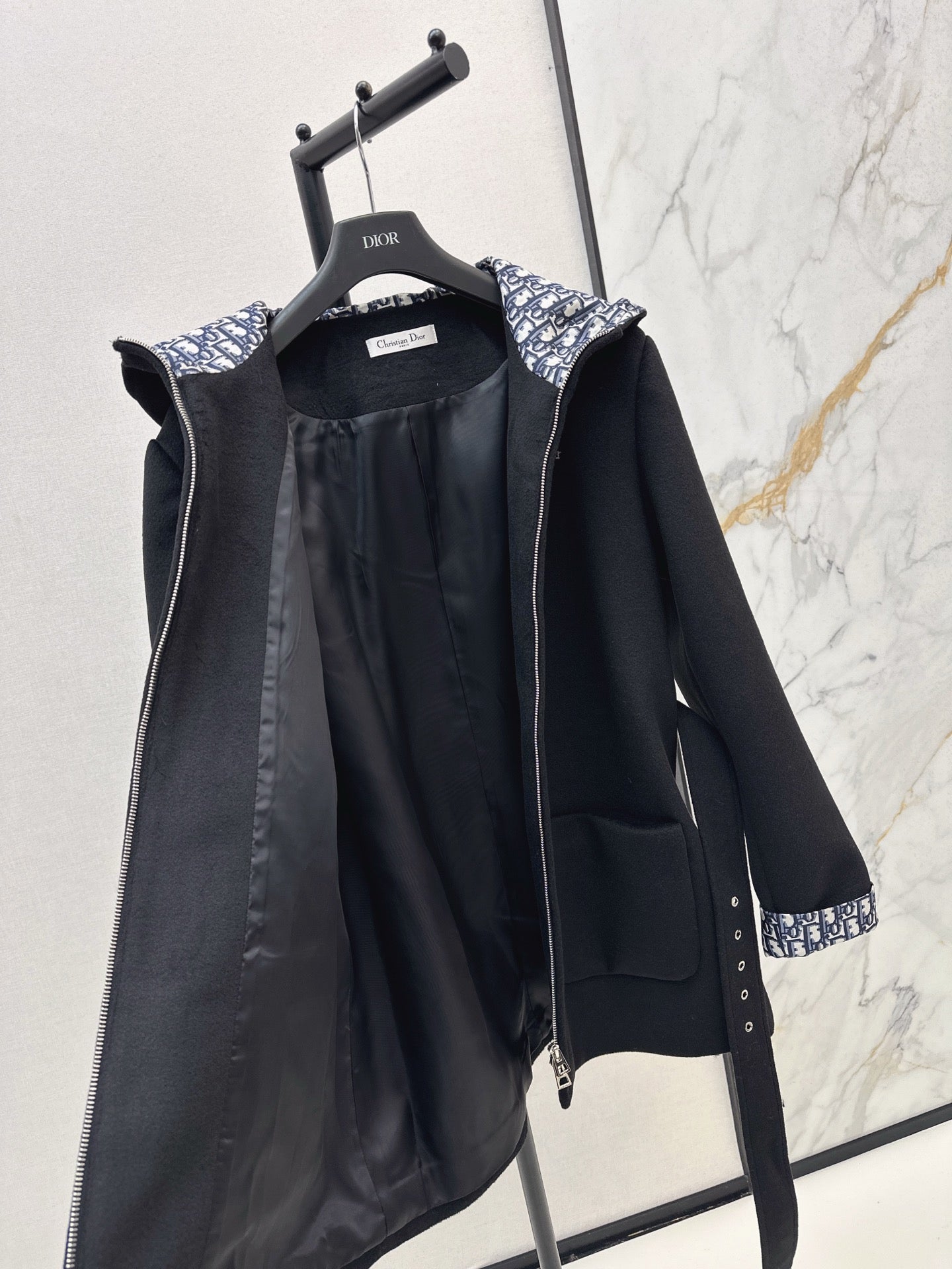 CD 25fw hooded jacket