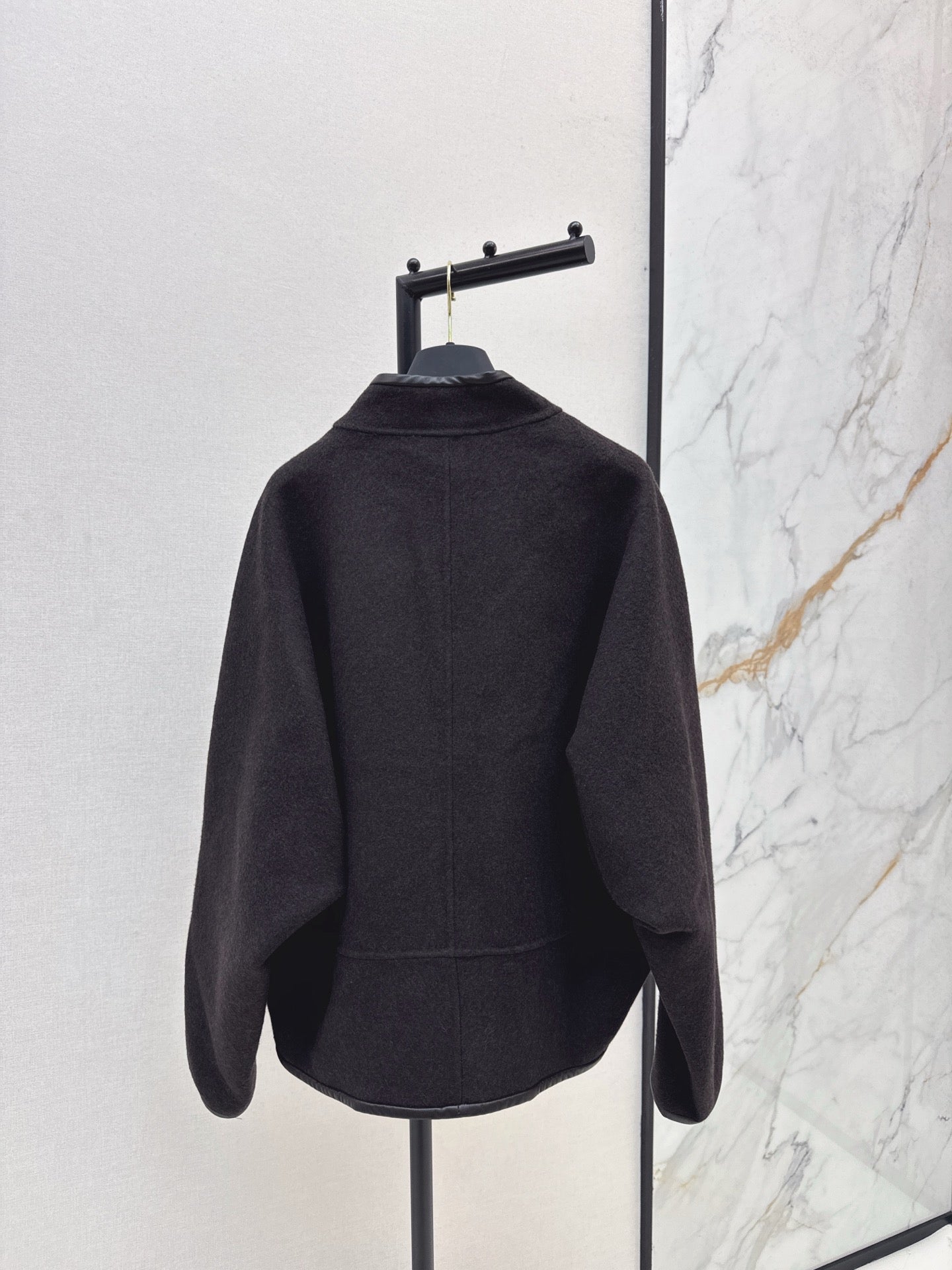 Loui 25fw woolen jacket