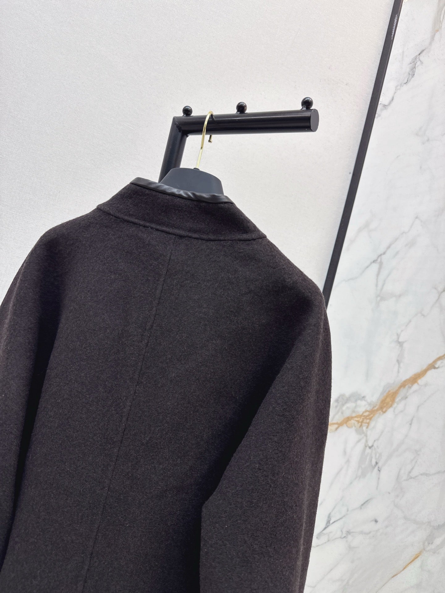 Loui 25fw woolen jacket