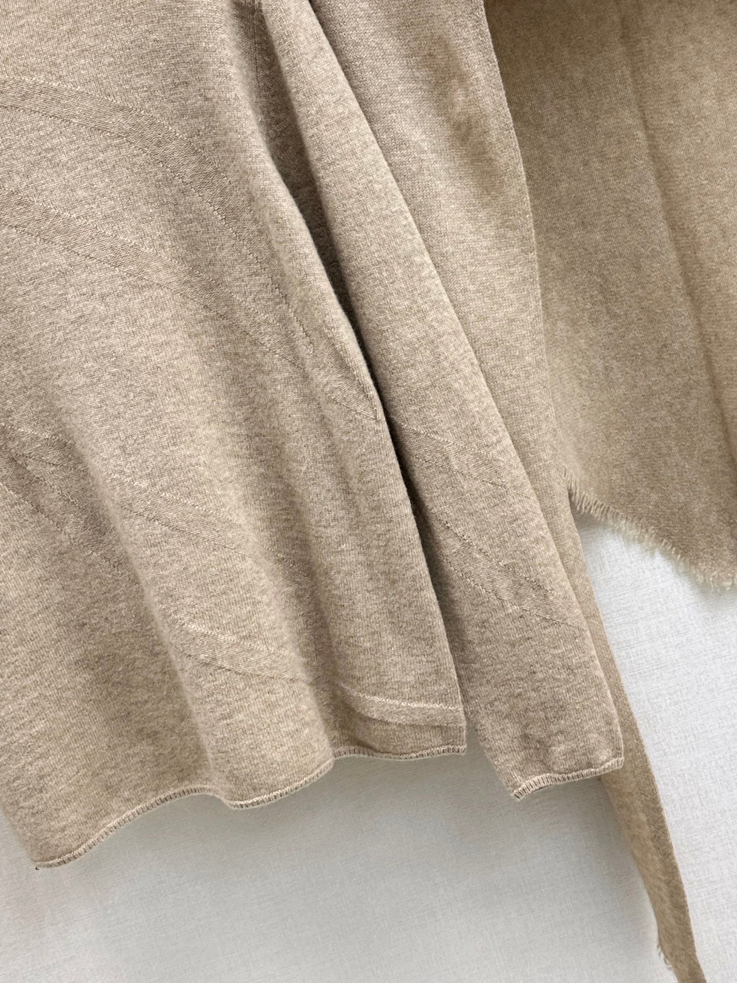 Loro 25fw cape sweater set