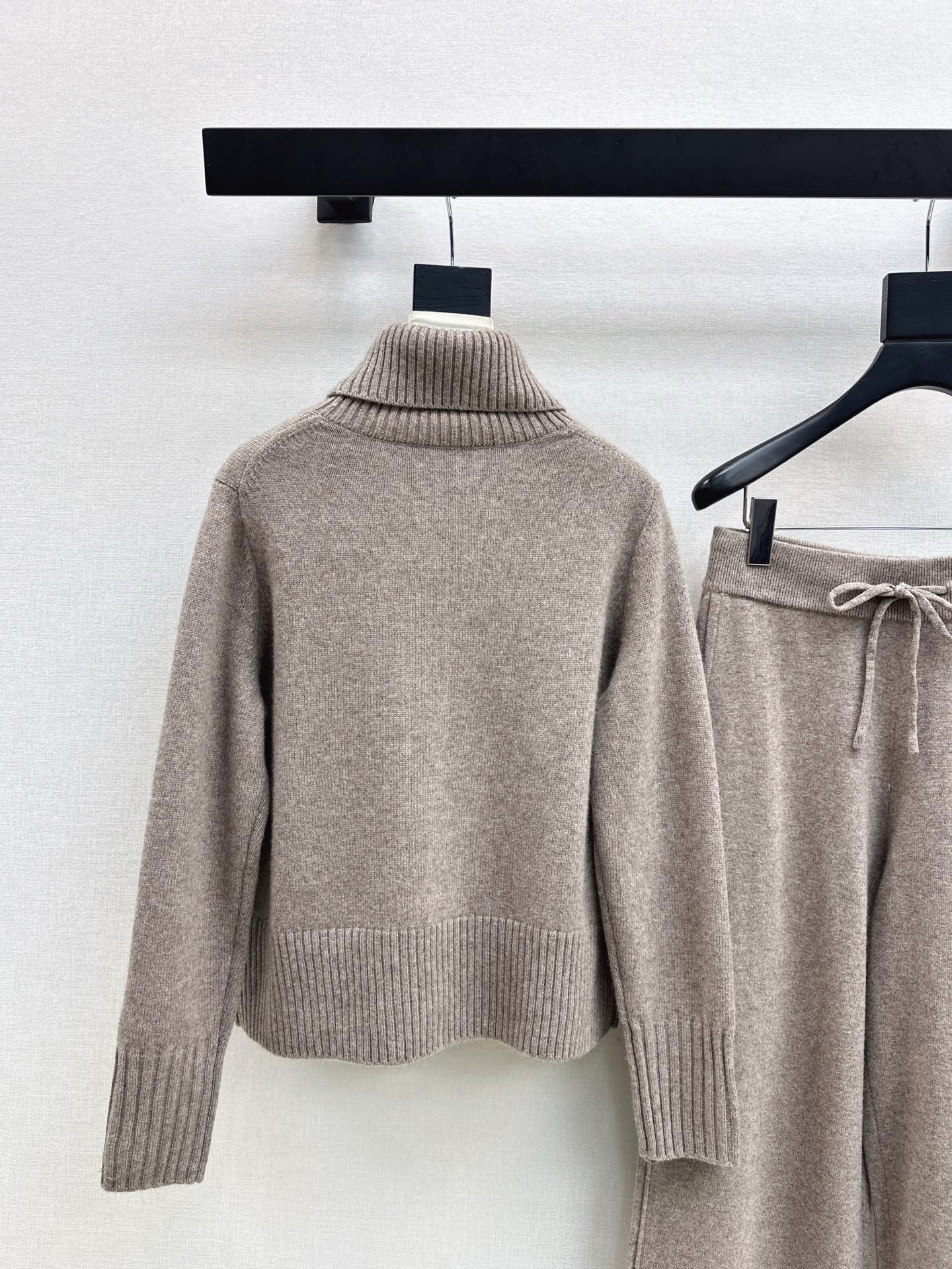 Brun 25fw sweater wide pants set