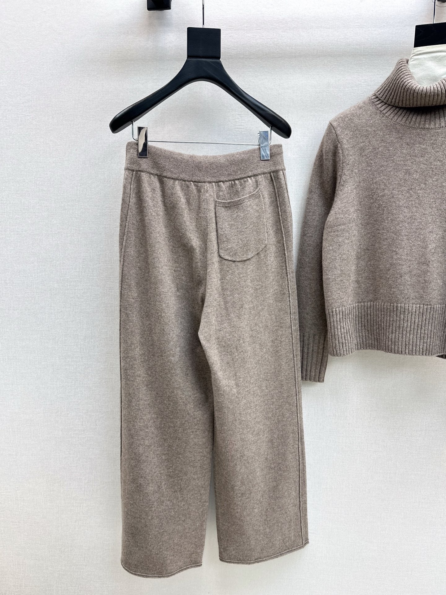 Brun 25fw sweater wide pants set