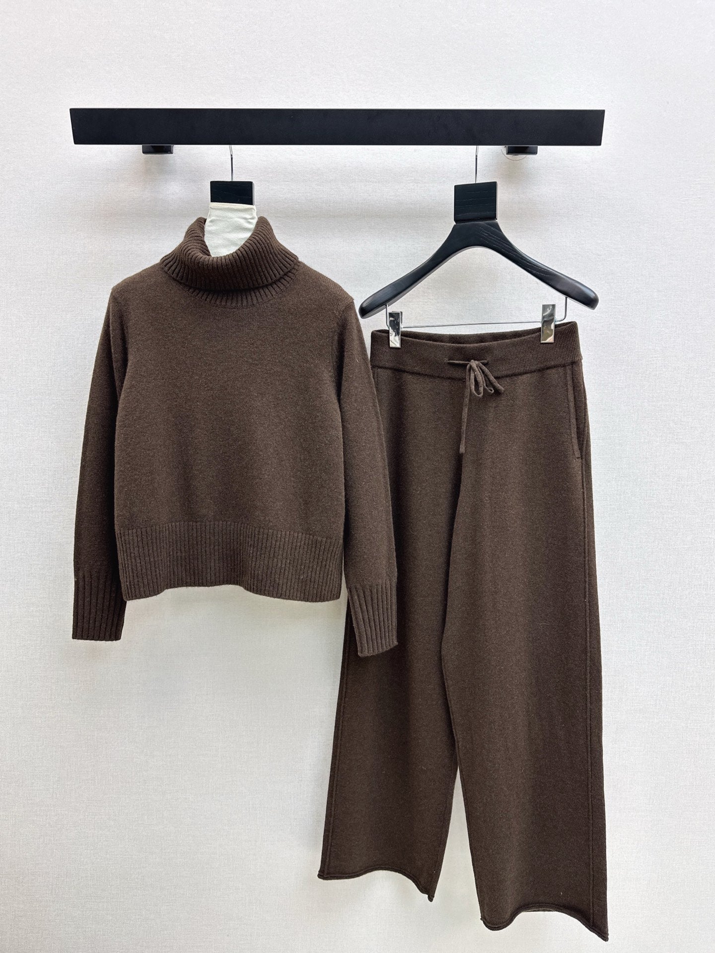 Brun 25fw sweater wide pants set