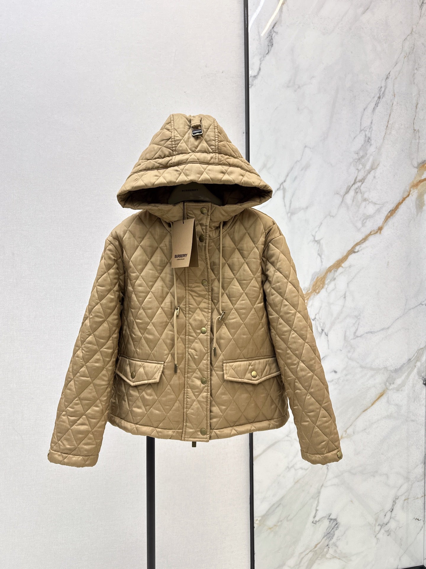 Bur 25fw quilted jacket