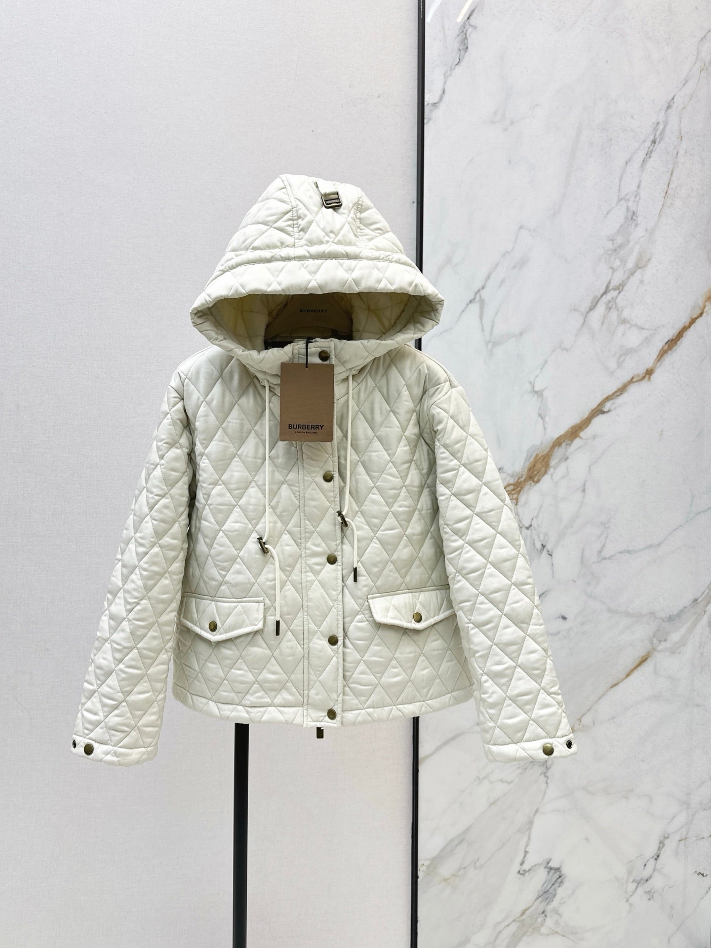 Bur 25fw quilted jacket