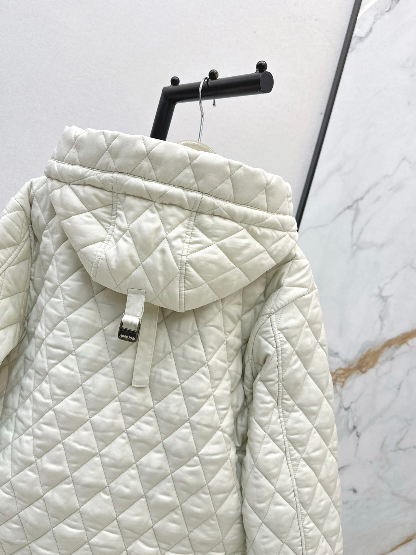Bur 25fw quilted jacket