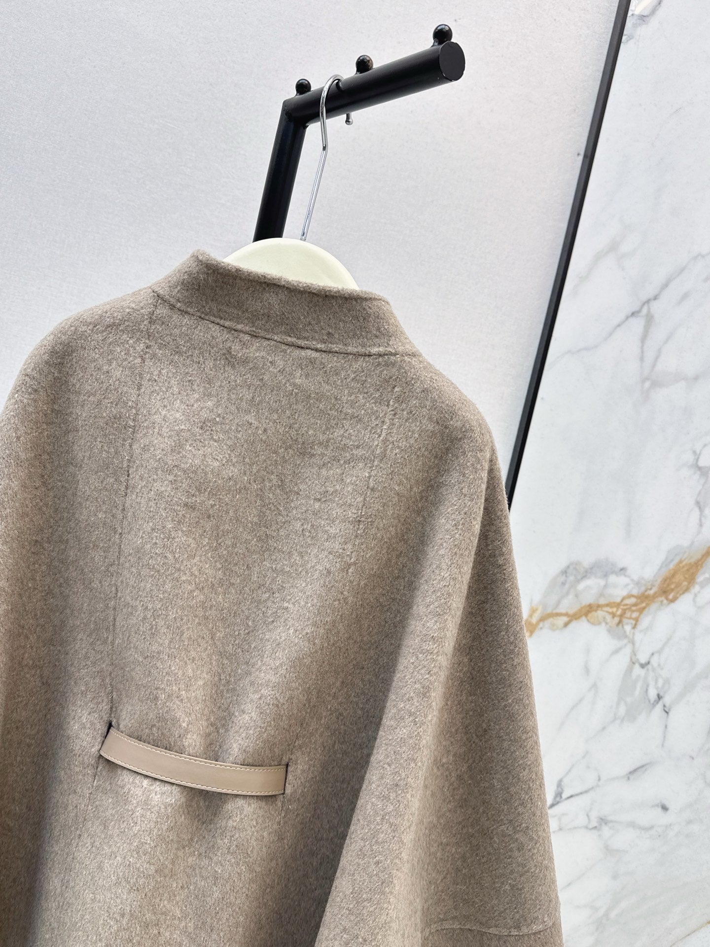 Loro 25fw cape coats