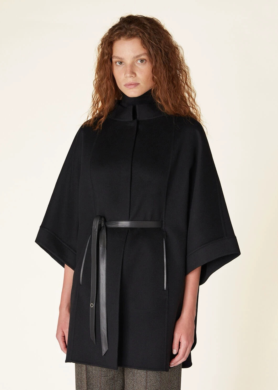 Loro 25fw cape coats