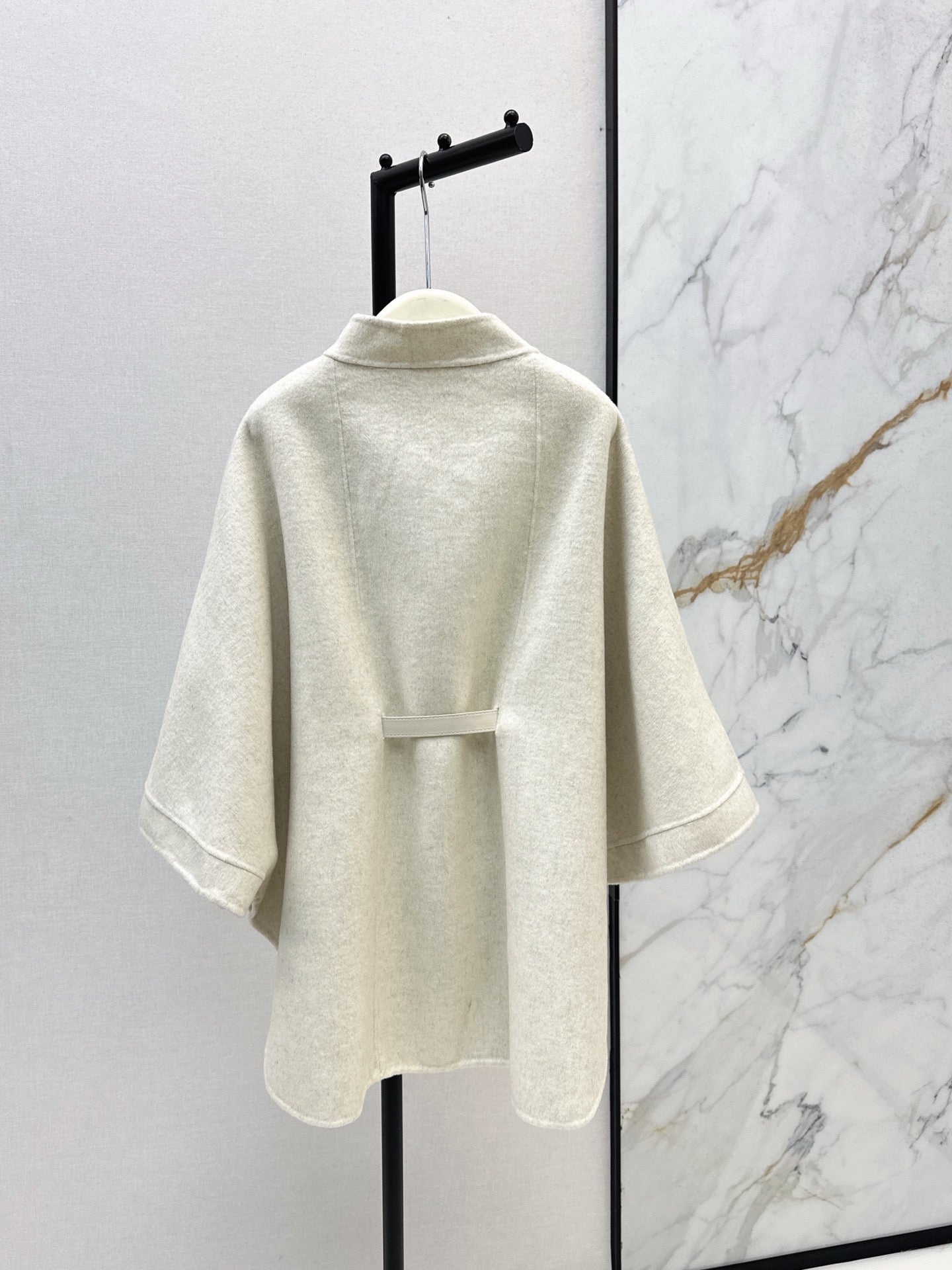 Loro 25fw cape coats