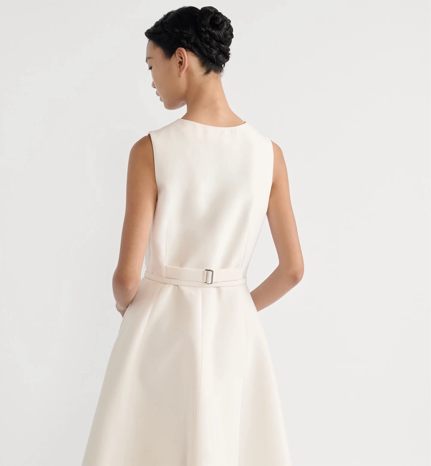 CD 25fw sleeveless dress