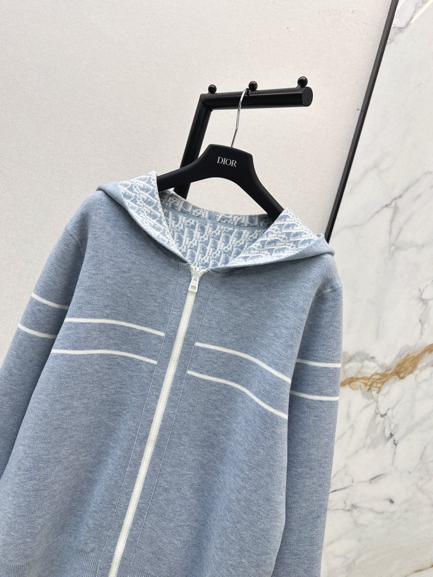 CD 25fw hooded reversible jacket