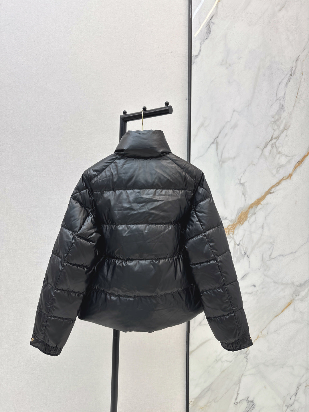 Loui 25fw down jacket