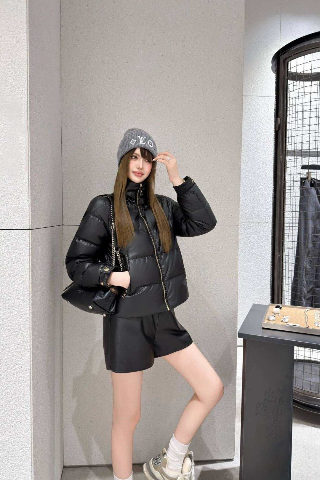 Loui 25fw down jacket