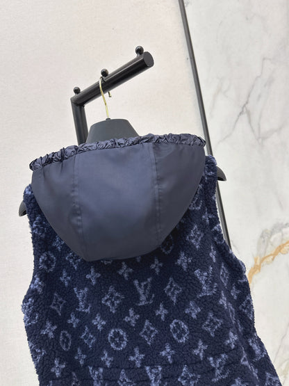 Loui 25fw hooded vest