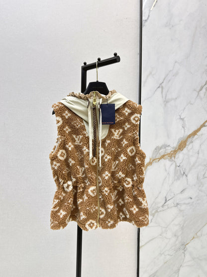 Loui 25fw hooded vest