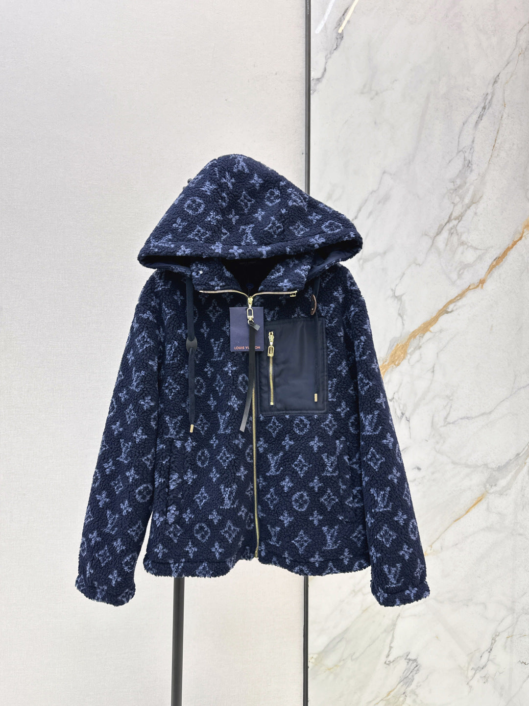 Loui 25fw hooded jacket
