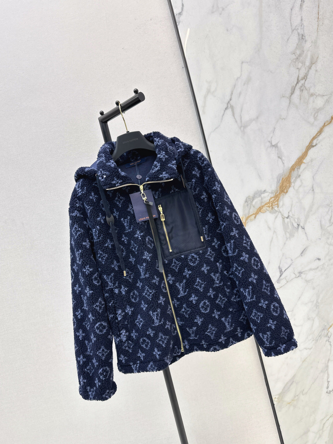 Loui 25fw hooded jacket