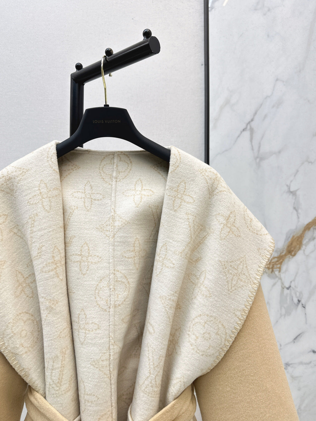 Loui 25fw reversible overcoats