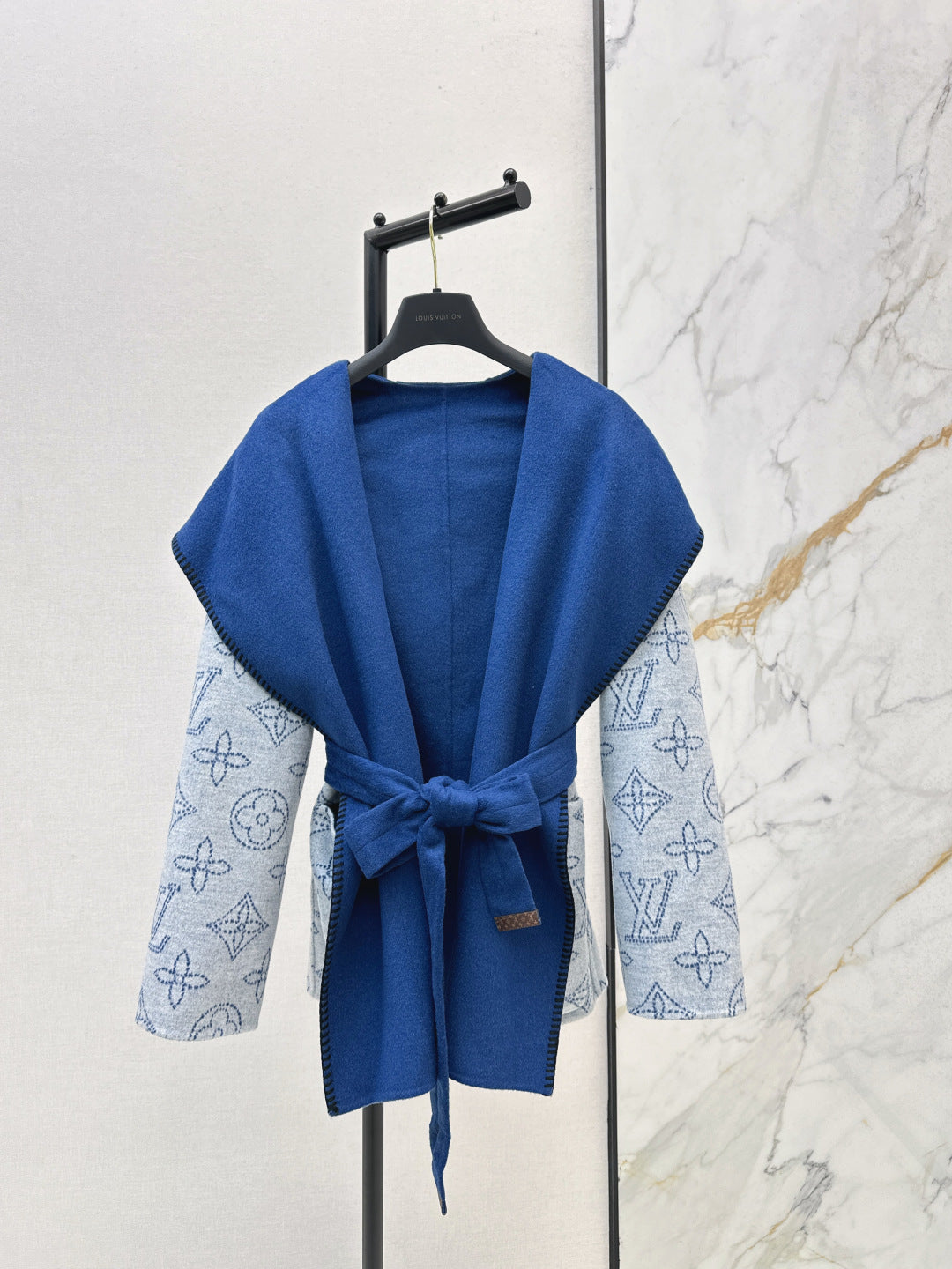 Loui 25fw reversible pea coats