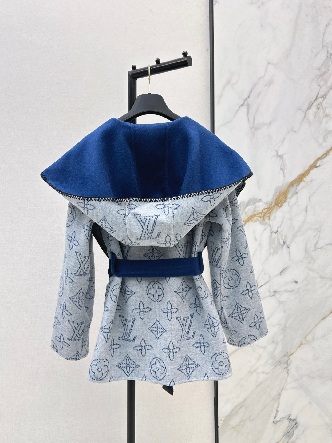 Loui 25fw reversible pea coats