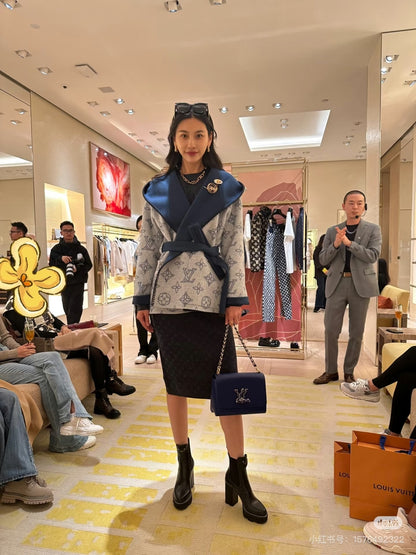 Loui 25fw reversible pea coats