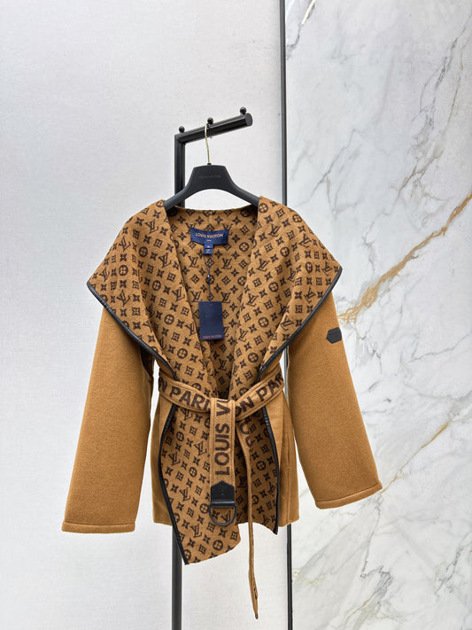 Loui 25fw hooded pea coats