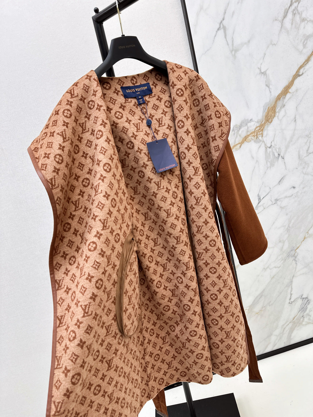 Loui 25fw hooded ovsercoats