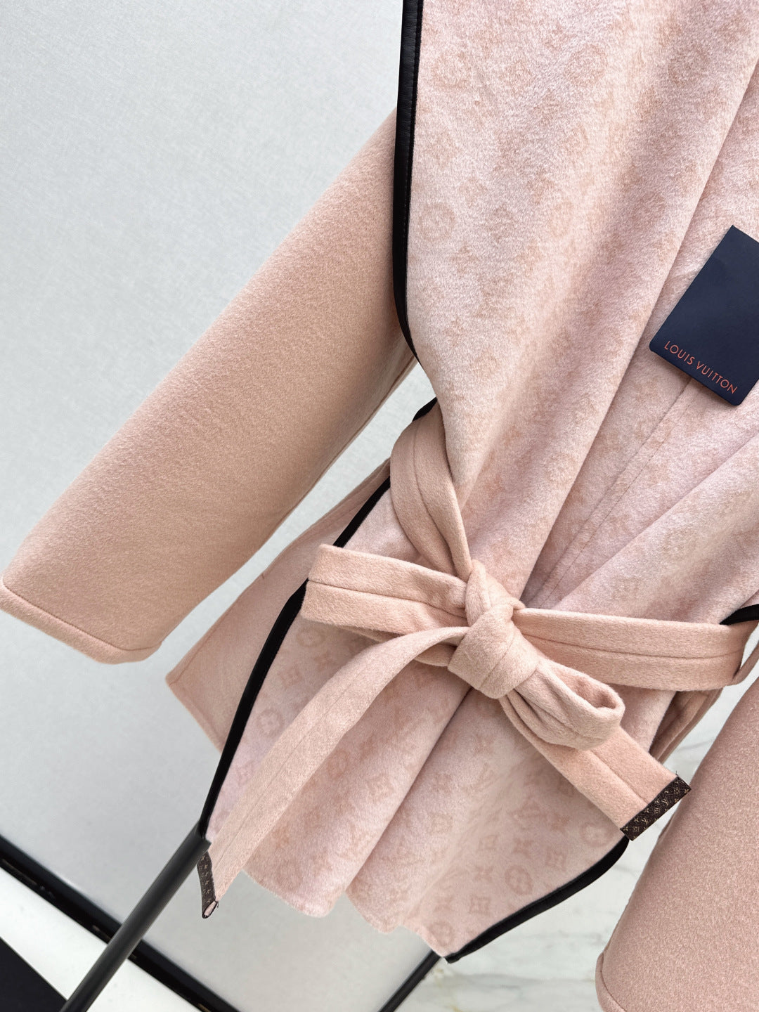 Loui 25fw wool pea coats