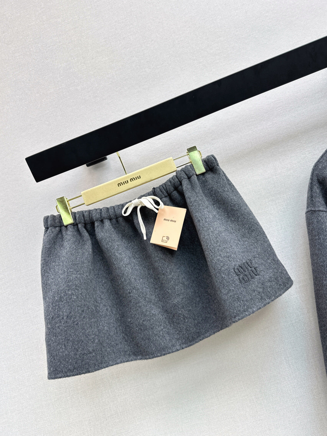 Miu 25fw wool miniskirt