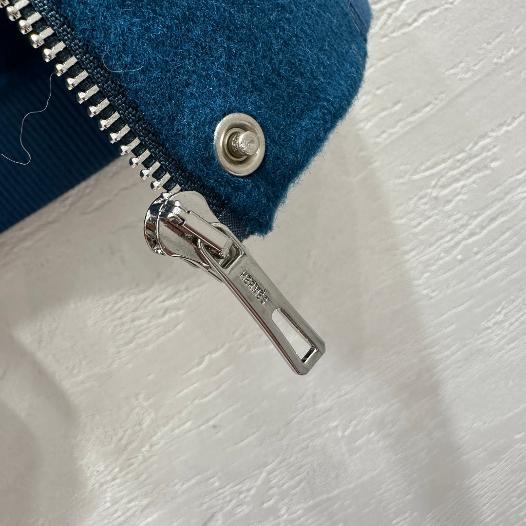 Herm 25fw cashmere vest