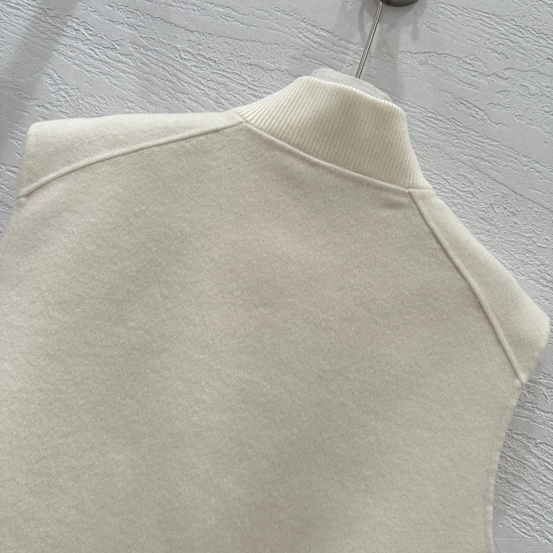 Herm 25fw cashmere vest