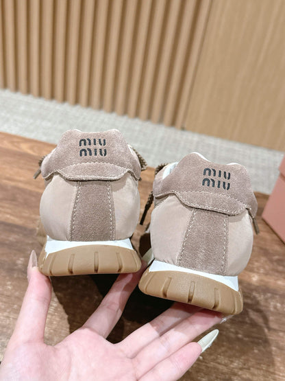 Miu 25fw sneakers