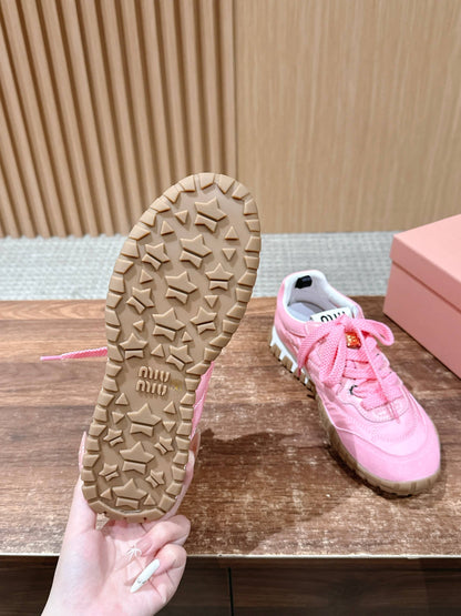 Miu 25fw sneakers