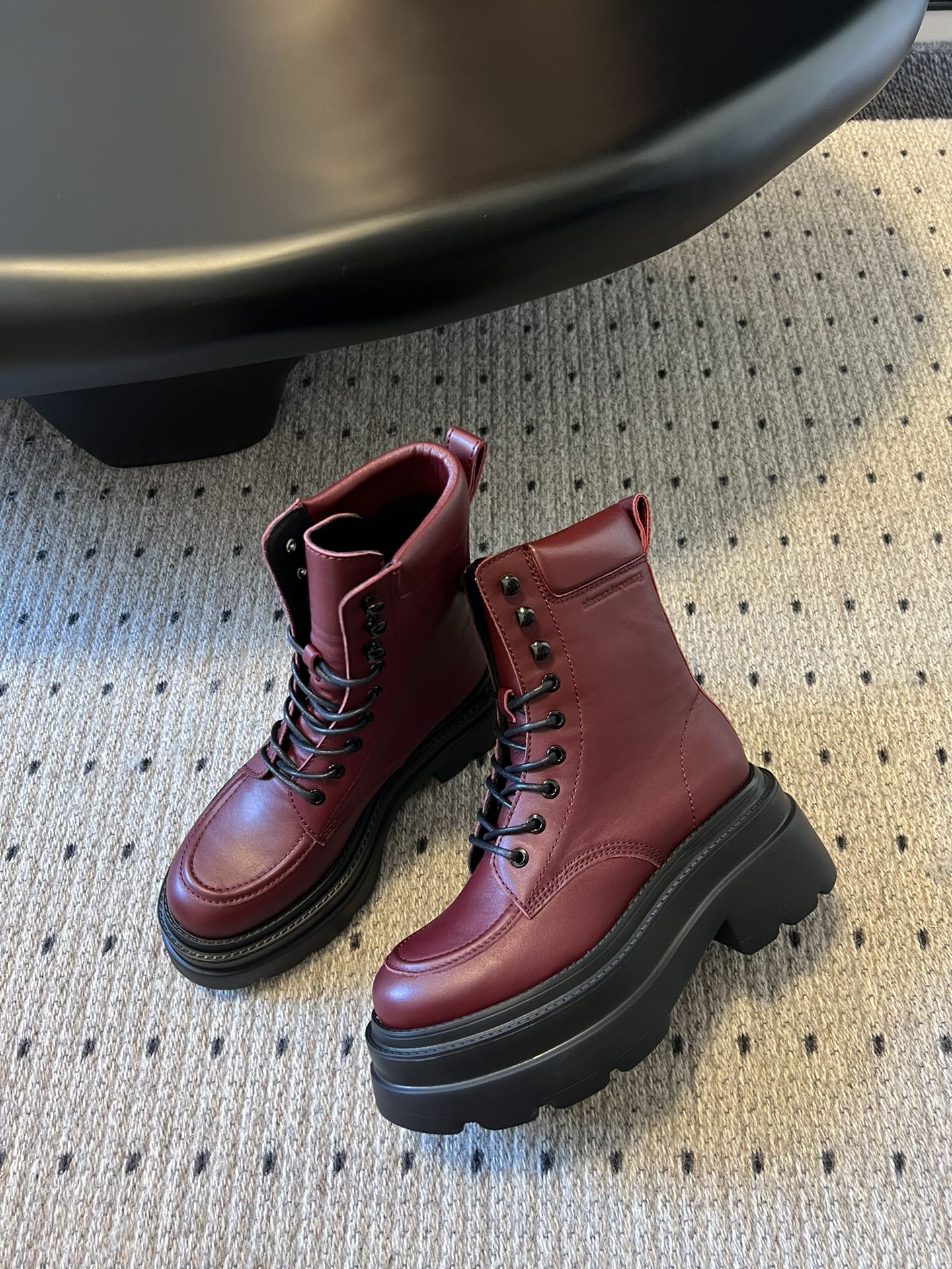 Alex 25fw combat boots